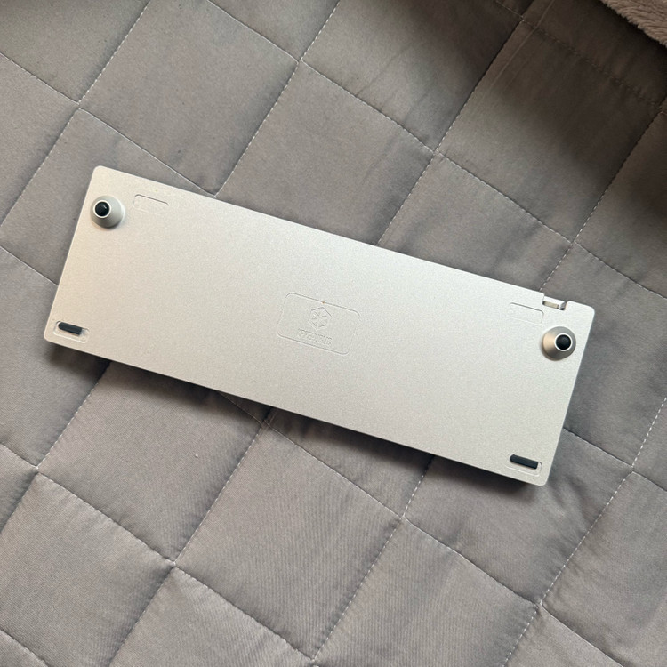 베놈 60he 8k 래피드트리거 키보드 판매합니다 이미지