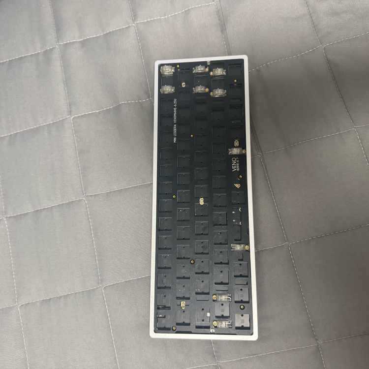 베놈 60he 8k 래피드트리거 키보드 판매합니다 이미지