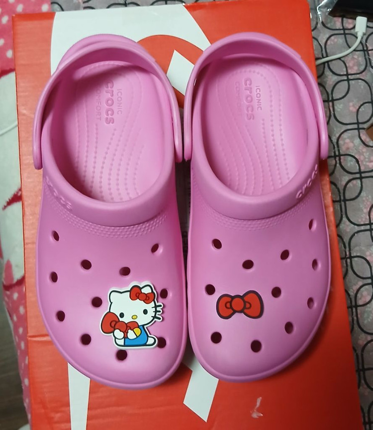 크록스정품 J3 220 키티지비츠 포함 거의 새거 이미지