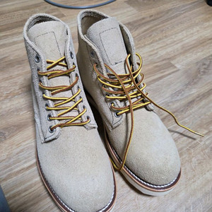 틱톡 8167 부츠 팝니다. 이미지