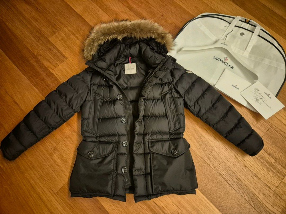 몽클레어 22FW 클루니 블랙 백화점정품 3사이즈 새상품급 풀구성 이미지