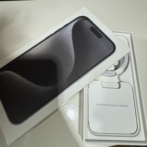 아이폰15프로 256gb 액정 반흑점 그외 아주 좋음 이미지