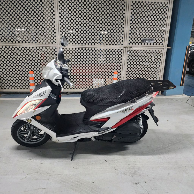 킴코 G6 125cc 16년식 29,720km 스쿠터 오토바이 이미지