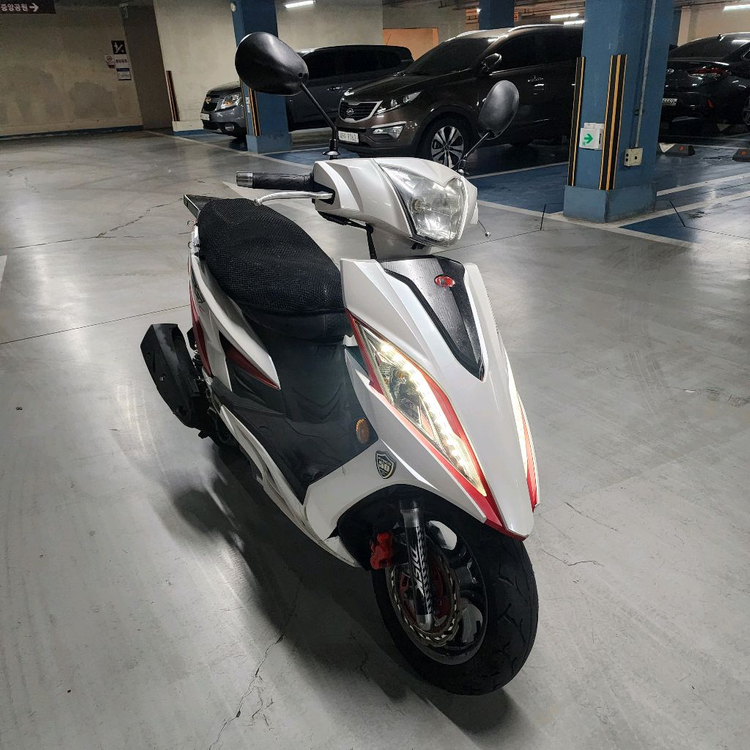 킴코 G6 125cc 16년식 29,720km 스쿠터 오토바이 이미지