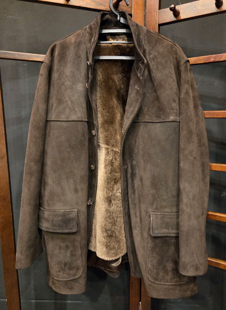 로로피아나 스웨이드 무스탕 자켓 이미지