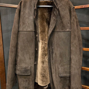 로로피아나 스웨이드 무스탕 자켓 이미지