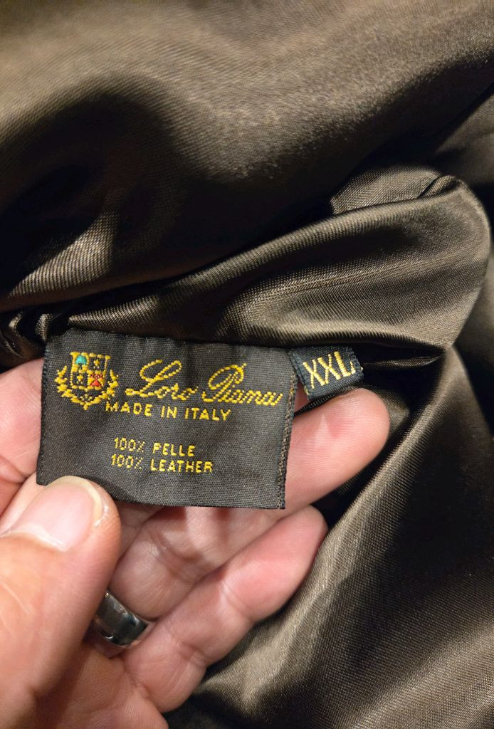 로로피아나 스웨이드 무스탕 자켓 이미지