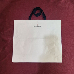 [정품]몽클레어 쇼핑백,몽클레어 가방,몽클레어 종이가방,몽클레어 박스,몽클레어 패딩,몽클레르 쇼핑백,몽클레어 이미지