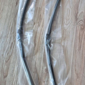 BMW X4 순정 와이퍼 이미지