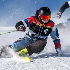 에너지아푸라 스키복 이미지