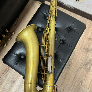 60년대 빈티지 독일제 줄리어스 더 뉴 킹 테너 색소폰 판매합니다. 이미지