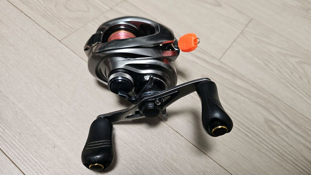 15 메타늄 DC HG 우핸들 판매합니다 이미지