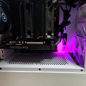 라이젠7 3700X RTX2060 게이밍 PC본체 팝니다. 이미지