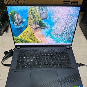 기가바이트 어로스 16X 14650HX RTX 4070 DDR5 16GB nvme 1tb 신품급 노트북 팝니다. 이미지