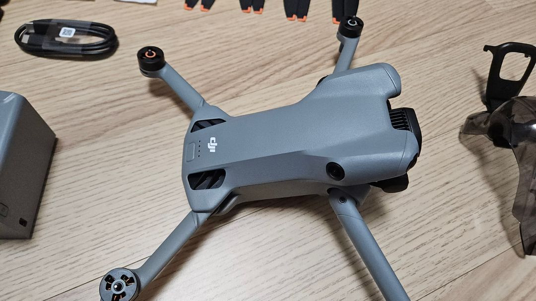 DJI 미니5프로 플러스(대용량) 콤보, 케어 1년권 넘깁니다 [ MAVIC, 매빅 ] 이미지