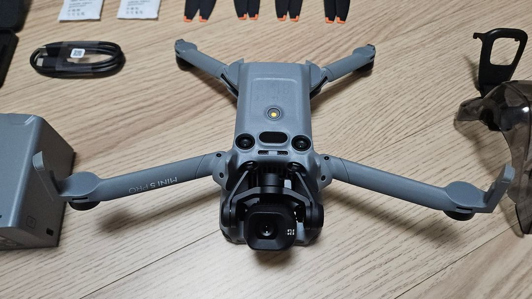 DJI 미니5프로 플러스(대용량) 콤보, 케어 1년권 넘깁니다 [ MAVIC, 매빅 ] 이미지