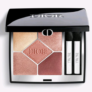 디올쇼 5 꿀뢰르 743 로즈 튤 팔레트 새상품 판매합니다. 이미지
