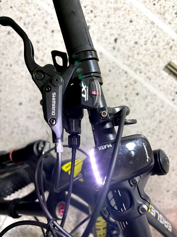 휠러 풀카본 mtb 산악 자전거 27.5인치 22단 이미지