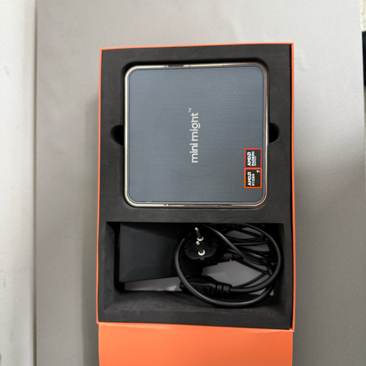 [최저가 1,250,000원] 미니PC 8845HS 고성능 업무용 전문 데스크탑 영상편집 게이밍 리니지 클래식 이미지