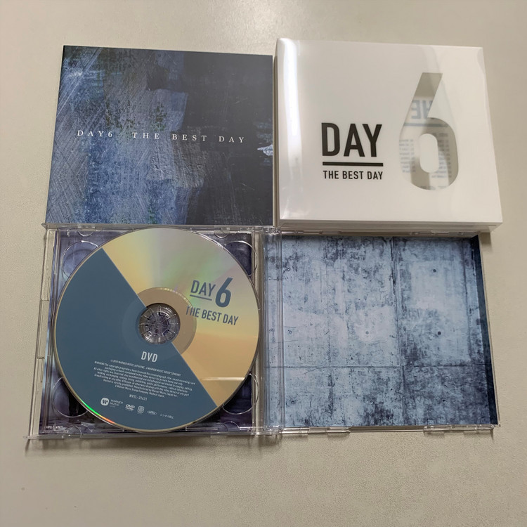 데이식스 더베데 초회한정반 더베데2 성진 영케이 원필 도운 포카 이미지