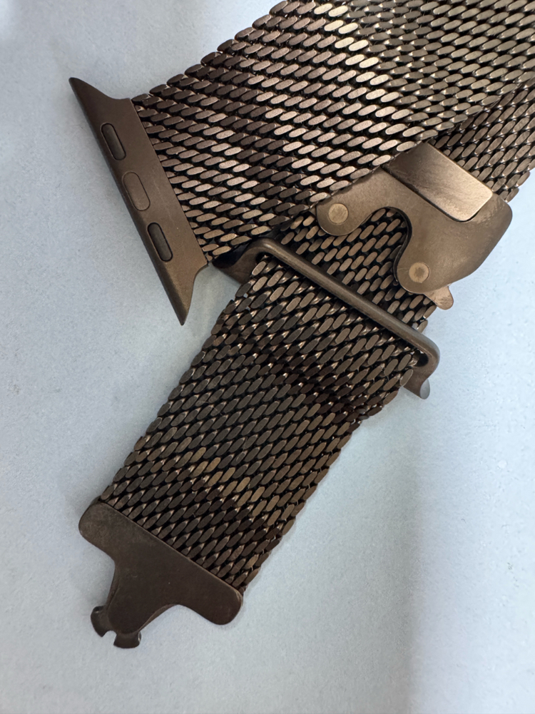 애플워치 울트라3 티타늄 밀레니즈루프 사이즈 L 이미지