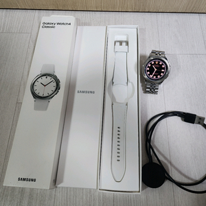 삼성 Galaxy Watch 4 클래식 롤렉스 커스터마이징 이미지