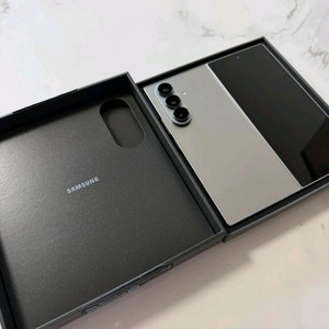 갤럭시 Z폴드7 512GB 실버자급제 단순개봉 이미지