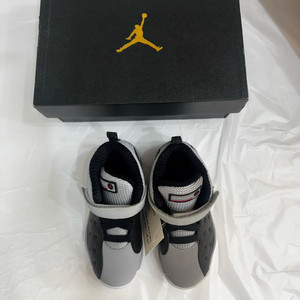 나이키 조던 키즈 점프맨 찍찍이 유아 운동화 150 사이즈 새상품 이미지