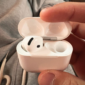 애플 에어팟 4세대 노캔 오른쪽 유닛+본체 이미지