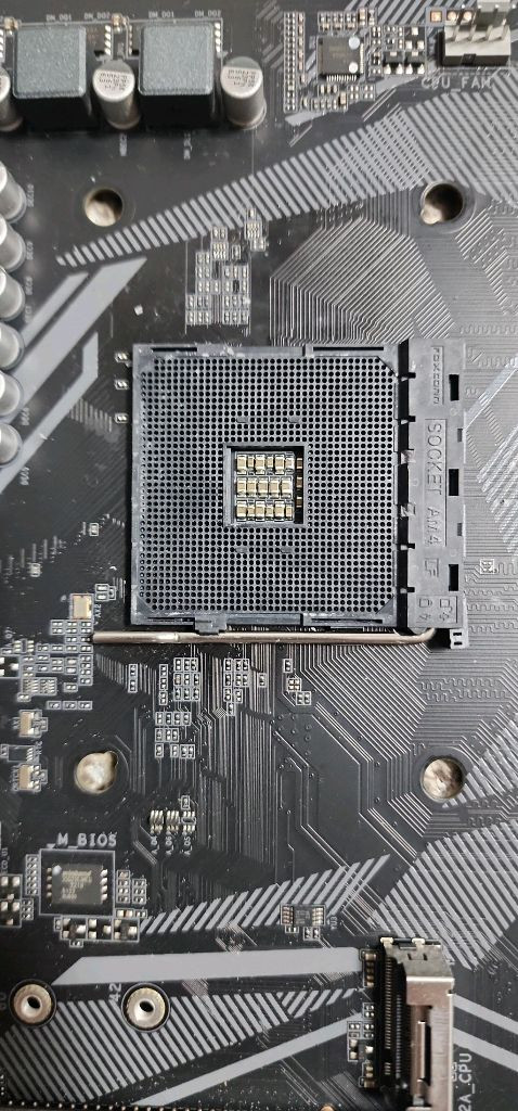 B550M AORUS ELITE b550 이미지