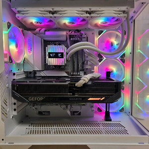 9950x3d, x870e, 64gb, 2tb, 5090 하이엔드 본체 이미지