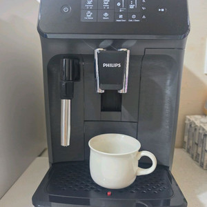 필립스 전자동 커피머신 이미지
