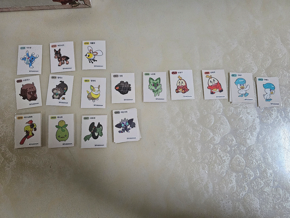 포켓몬 띠부씰 판매합니다. 이미지