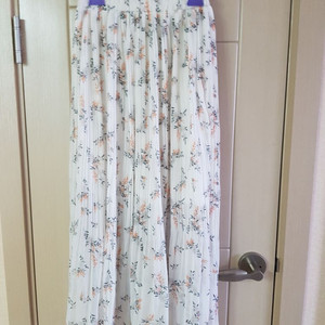 쉬폰 롱스커트 이미지