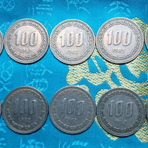 1982년 100원 동전 10개 일괄 이미지