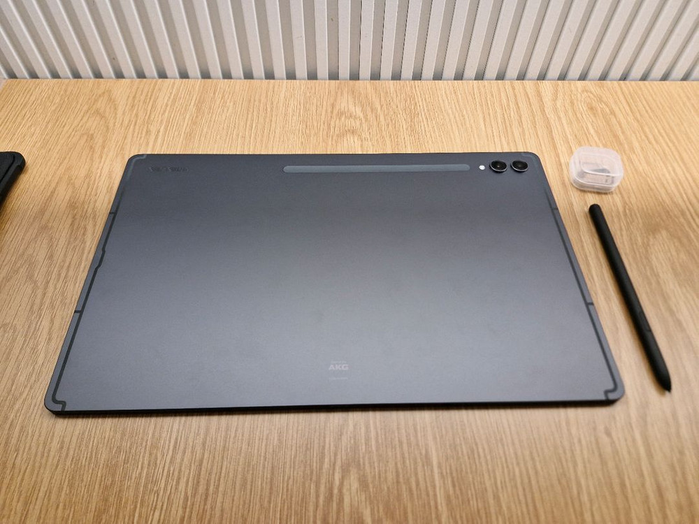 갤럭시 탭S9 울트라 Ultra 256GB WiFi (S펜,케이스,펜촉포함) 이미지