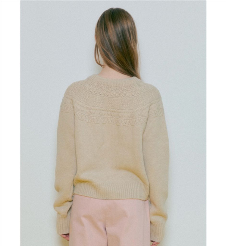 류이서,한선화착용:)보카바카 플라워 자수 니트-베이지 이미지