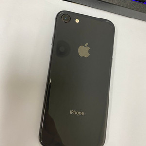 아이폰8 256GB 스그 배터리100% 레트로감성 사진폰 인스타 카메라폰 208437 이미지