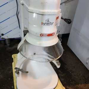 2021년식) 다이너스티 소형버티컬반죽기 GM21A 이미지