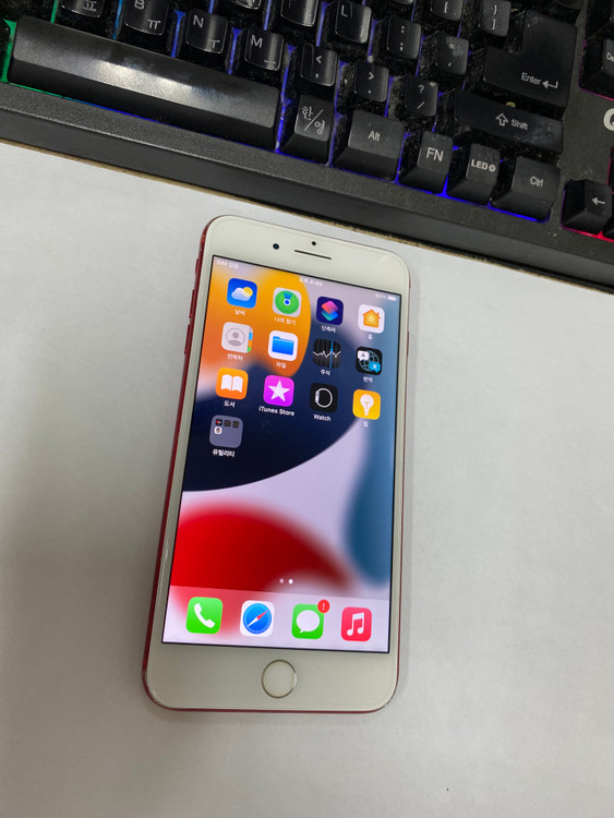 아이폰7플러스 7+ 128GB 레드 빈티지감성 카메라폰 인스타 사진폰 207366 이미지