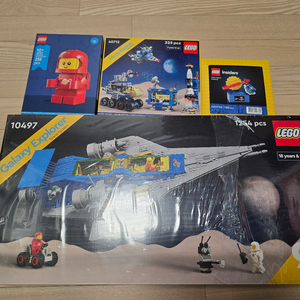 레고 우주 스페이스 제품 및 플모 4종(10497,40712,6607198,40767) 새상품 팝니다 이미지