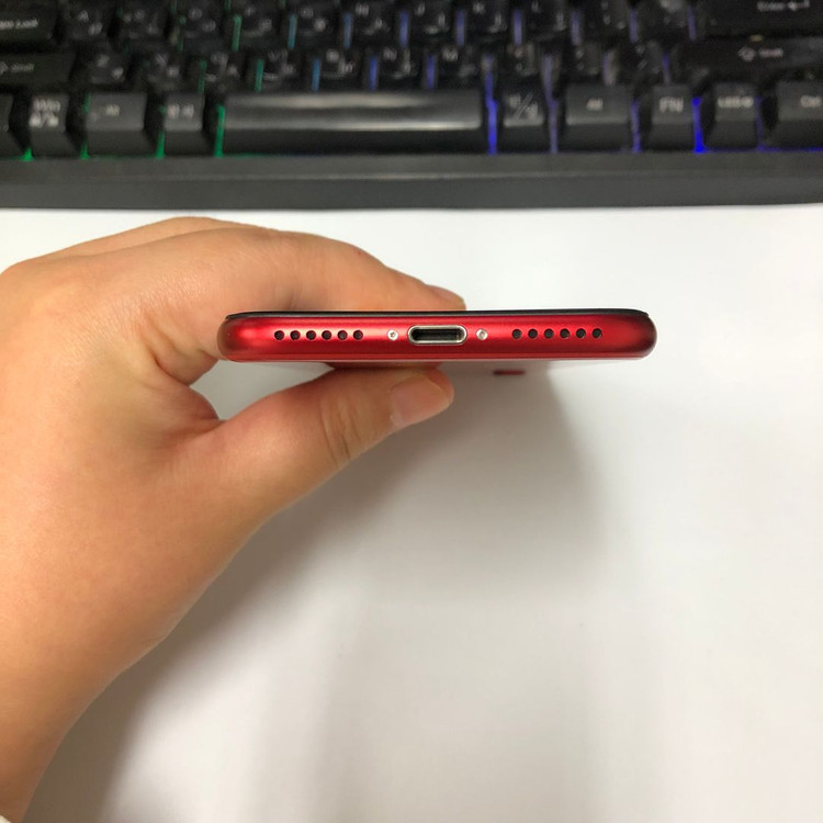 아이폰8 64GB 특SSS급 레드 중고폰 배터리100% 인스타 사진폰 레트로감성 카메라폰 186121 이미지