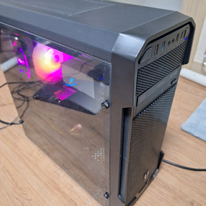 게이밍 컴퓨터 PC 본체 i5-12400F RX 6650 XT 배그 아이온 오버워치 발로란트 게임용 데스크탑 이미지