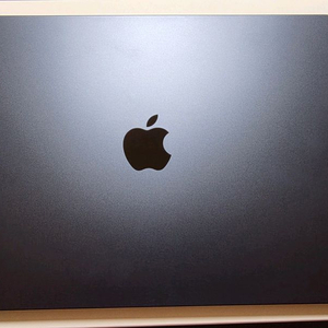 Apple 맥북 에어 15 M4 미드나이트 • M4 10코어 • 512GB • 24GB 이미지