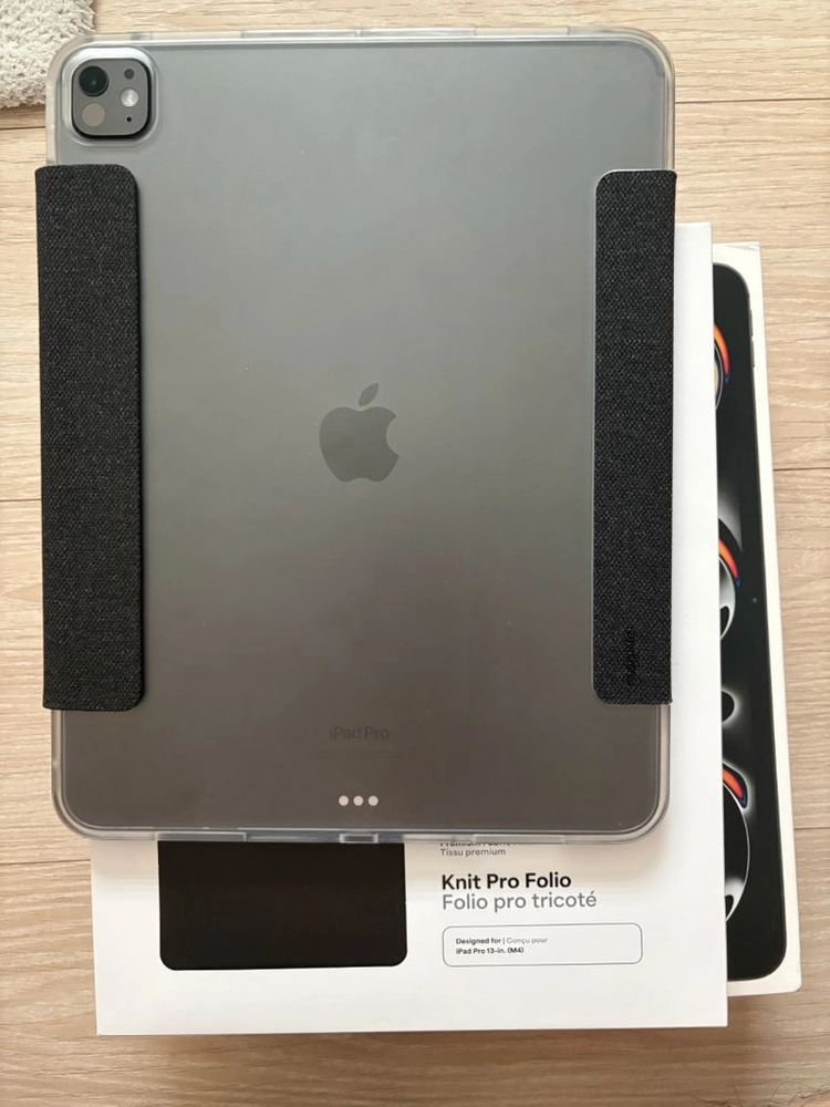 아이패드 프로 13 m4 256+ Apple정품케이스 풀박스 - 안심되는 중고거래