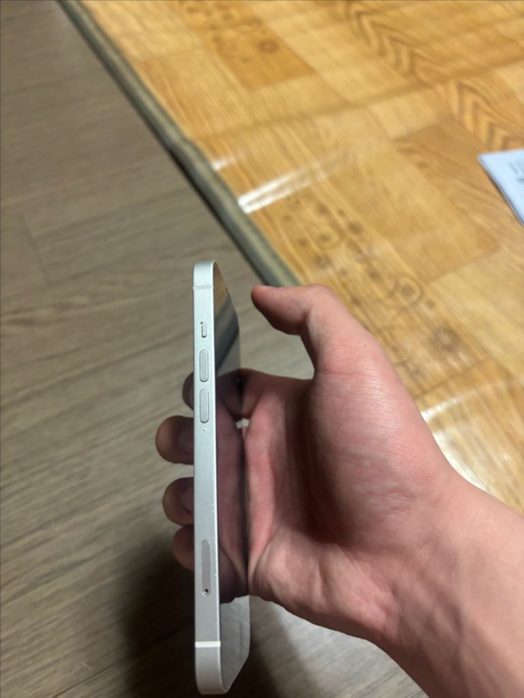 아이폰 14 화이트 128G 이미지