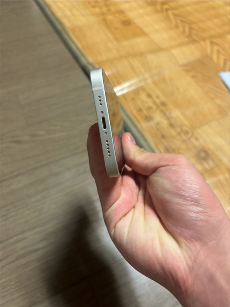 아이폰 14 화이트 128G 이미지