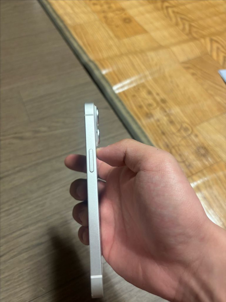 아이폰 14 화이트 128G 이미지