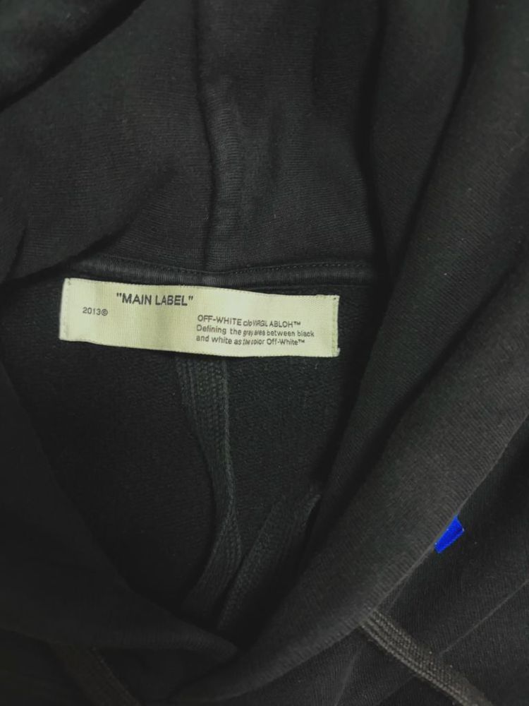 오프화이트 후드 이미지