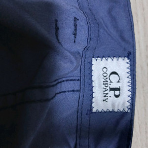 C. P 컴 퍼 니 카고 반바지 이미지